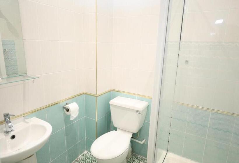 ホテル Golders Park