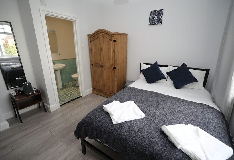 ホテル Golders Park