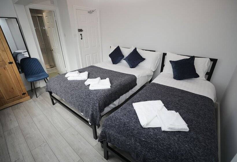 ホテル Golders Park