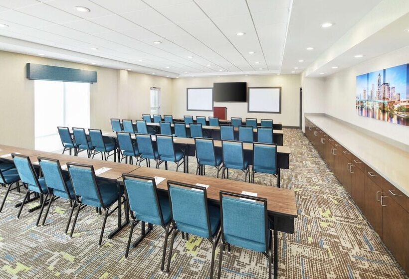 فندق Hampton Inn Odessa Trinity