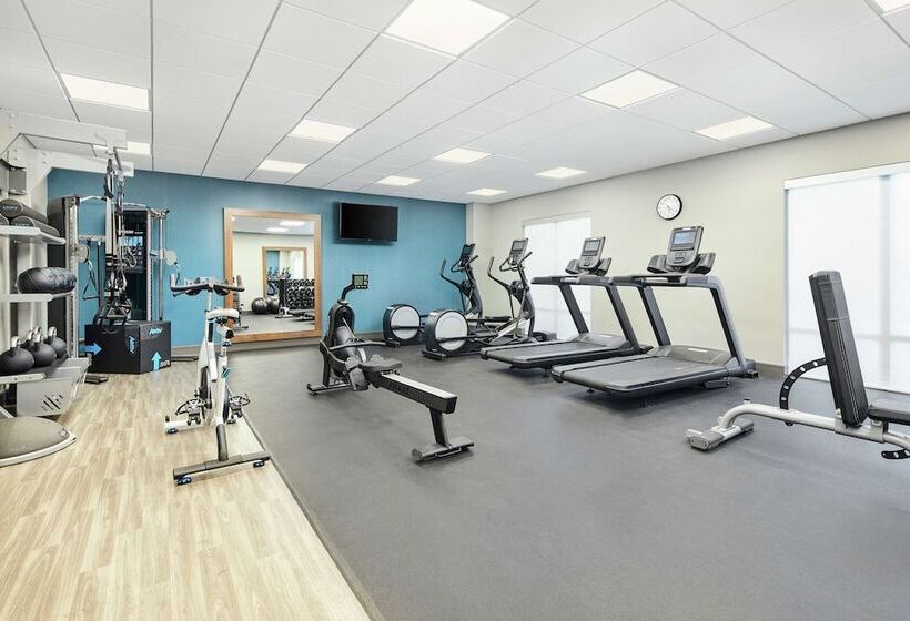 فندق Hampton Inn Odessa Trinity