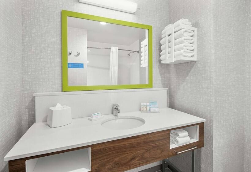 فندق Hampton Inn Odessa Trinity