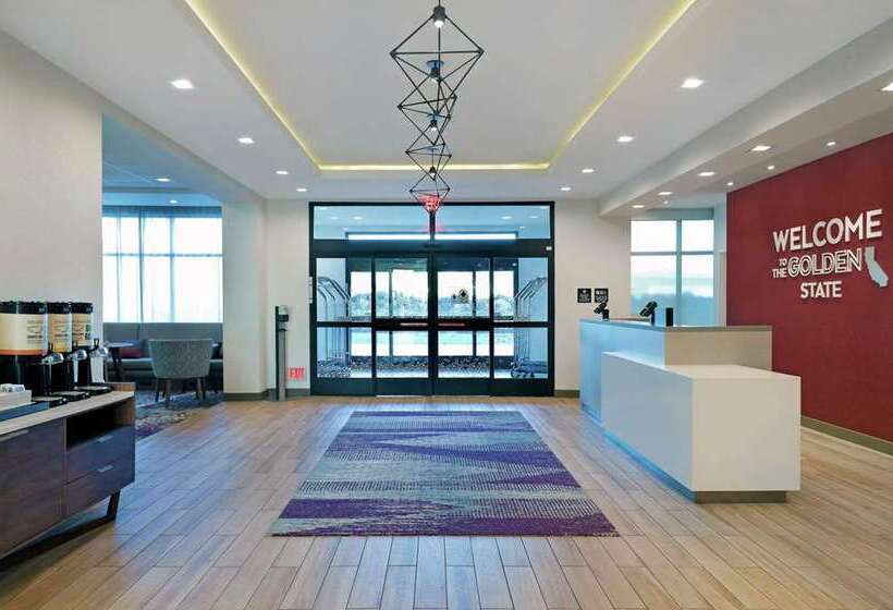 בית מלון כפרי Hampton Inn Patterson