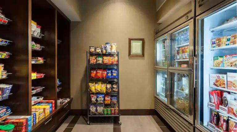 هتل Hilton Garden Inn Brunswick