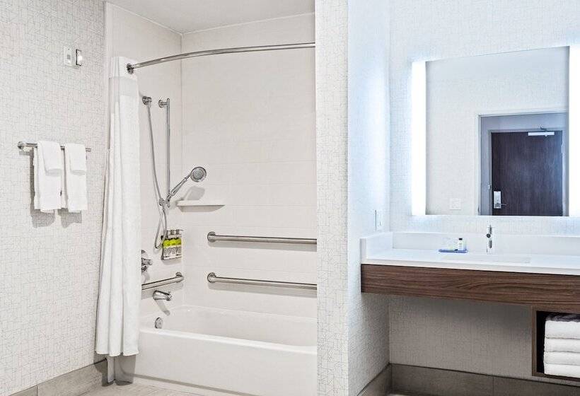 فندق Holiday Inn Express & Suites Niceville   Eglin Area, An Ihg