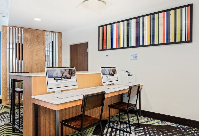 فندق Holiday Inn Express & Suites Niceville   Eglin Area, An Ihg