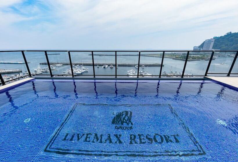 Отель Livemax Resort Atamiseafront