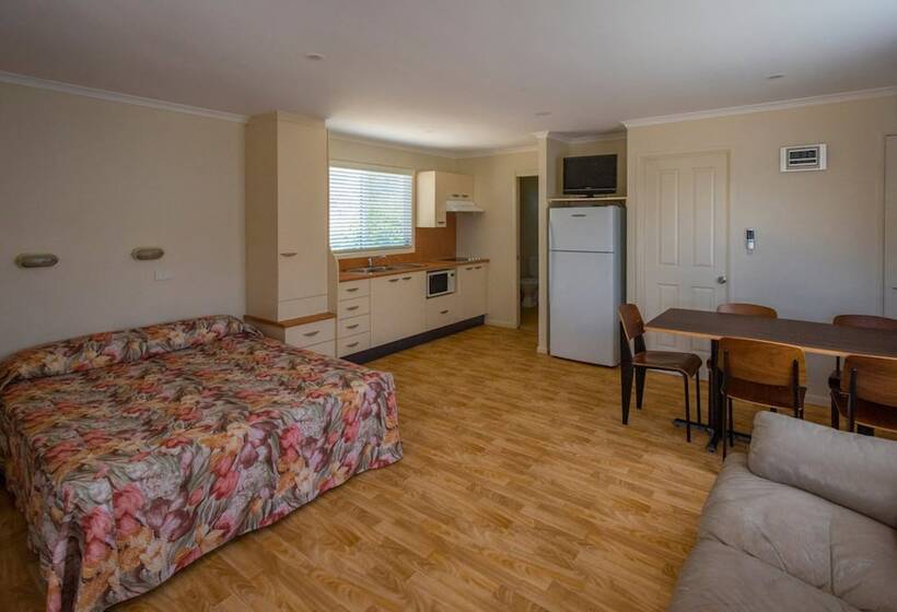 בית מלון כפרי Mountain View Resort