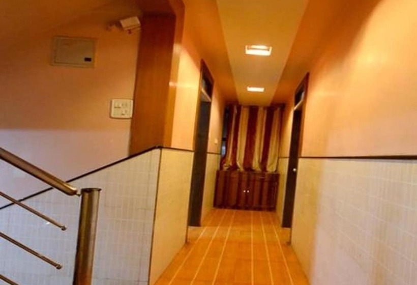 בית מלון כפרי Sai Hari Prasad