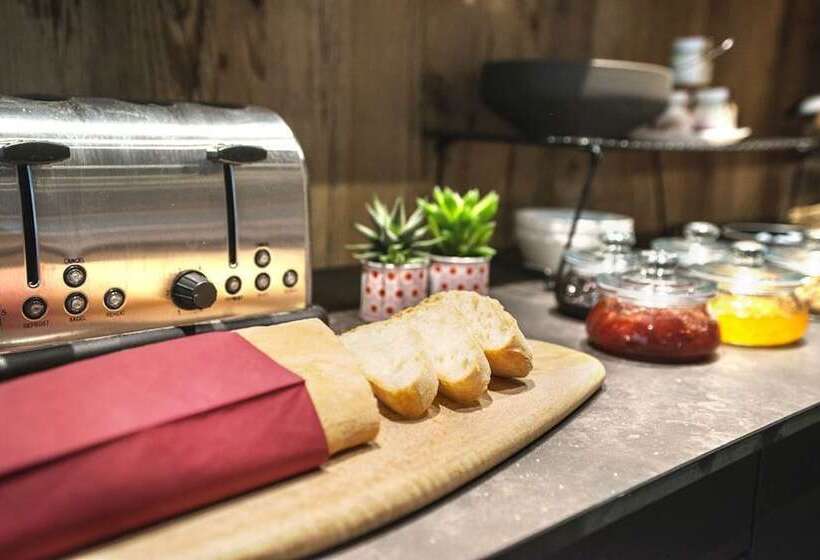 ホテル San Vitale