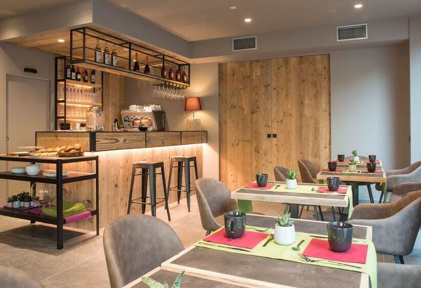 ホテル San Vitale