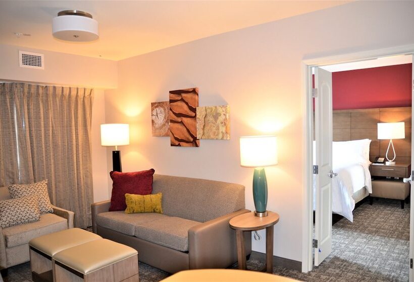 Отель Staybridge Suites   Orenco Station, An Ihg