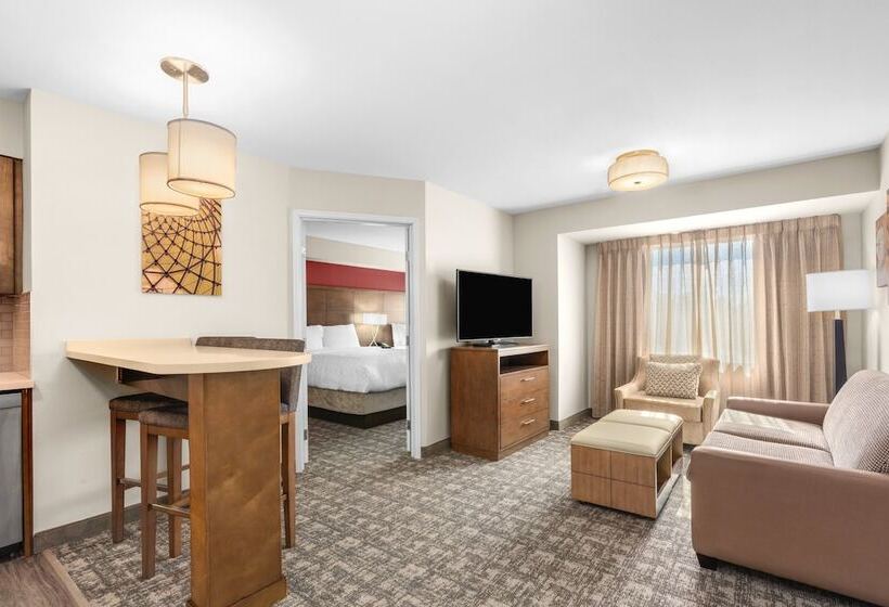 Отель Staybridge Suites   Orenco Station, An Ihg