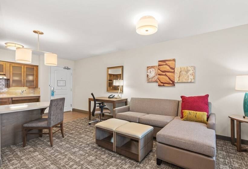 Отель Staybridge Suites   Orenco Station, An Ihg