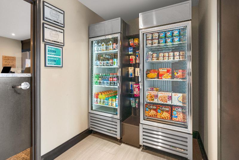 Отель Staybridge Suites   Orenco Station, An Ihg