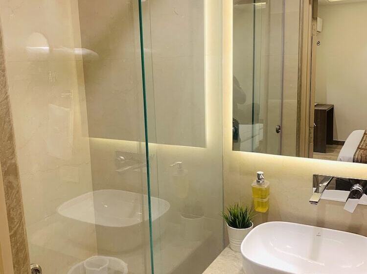 Отель Sugar Stars Inn