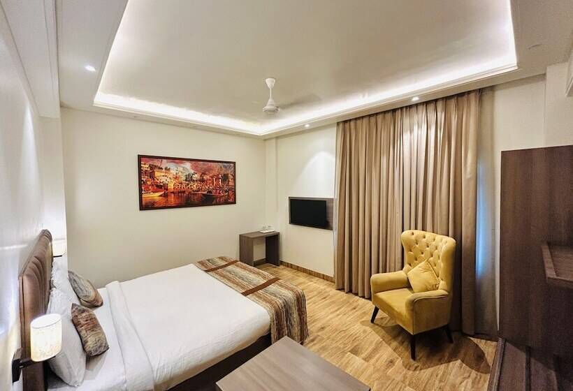 Отель Sugar Stars Inn