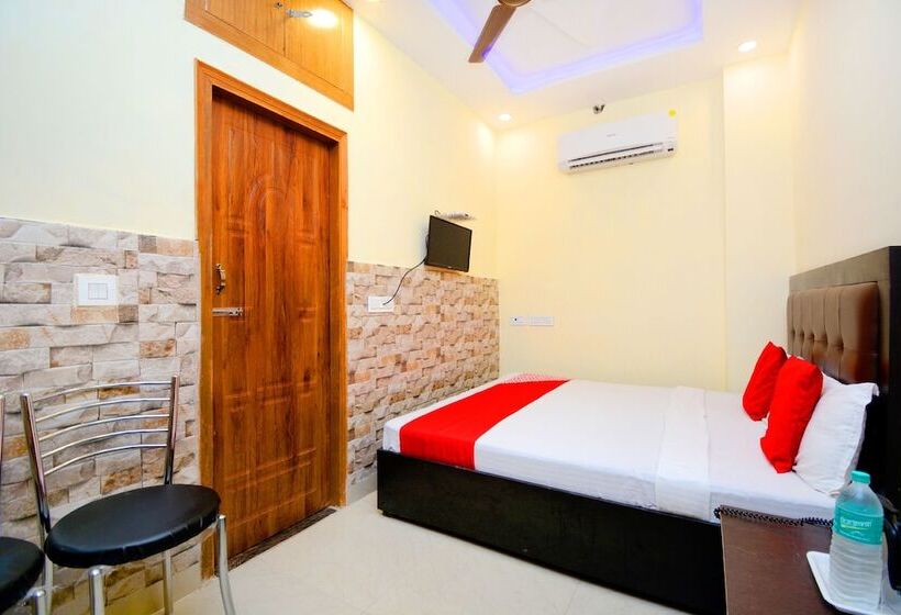 Отель The Sai Palace By Oyo Rooms