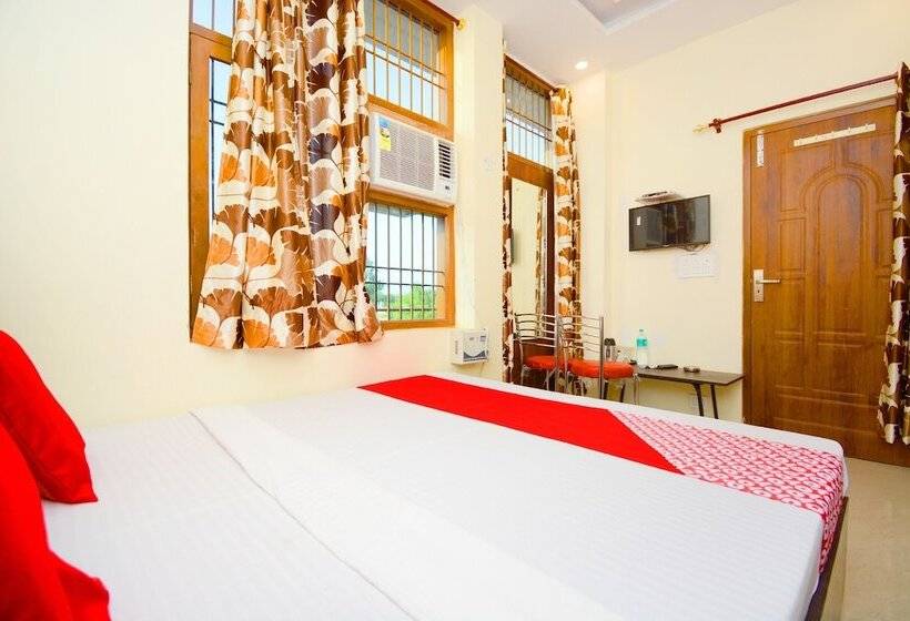 فندق The Sai Palace By Oyo Rooms