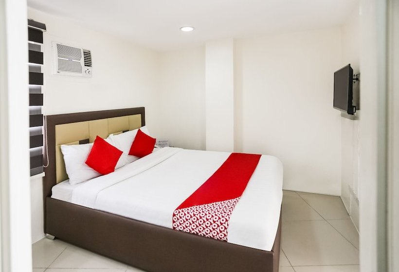 فندق Triangle Apartelle By Oyo Rooms