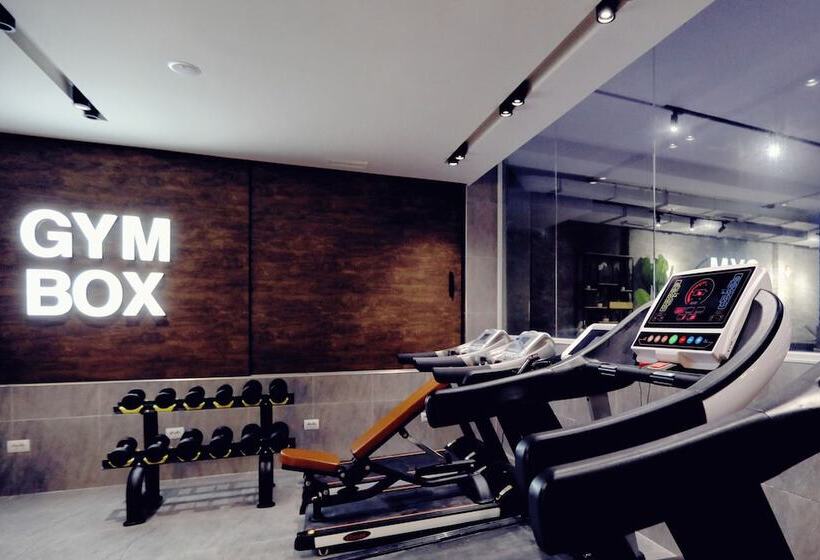 Отель Velipoja Grand Europa Resort, Affiliated By Melia