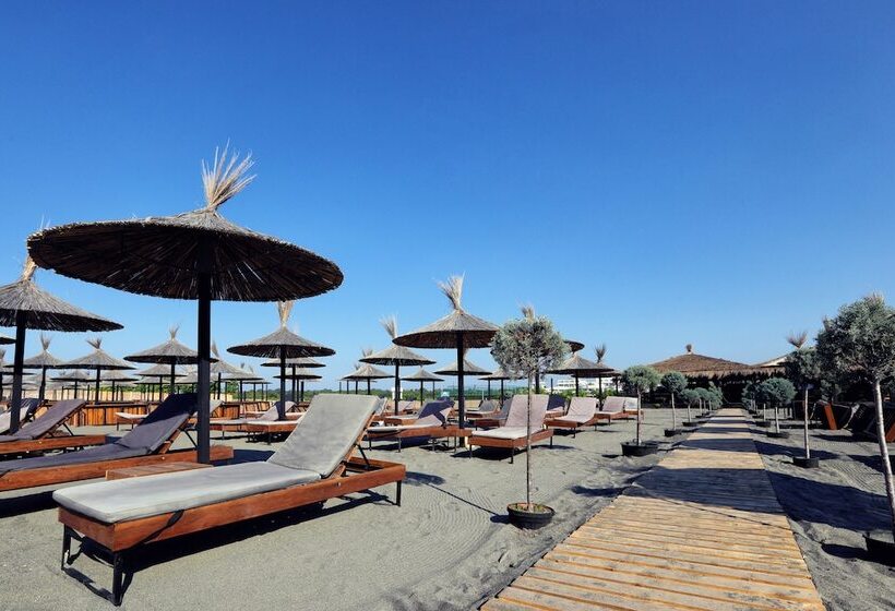 Отель Velipoja Grand Europa Resort, Affiliated By Melia