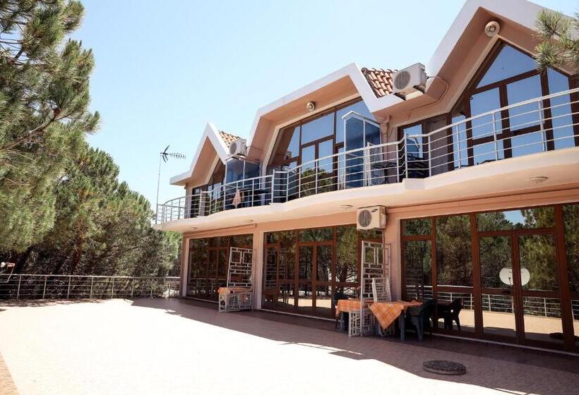 Отель Velipoja Grand Europa Resort, Affiliated By Melia