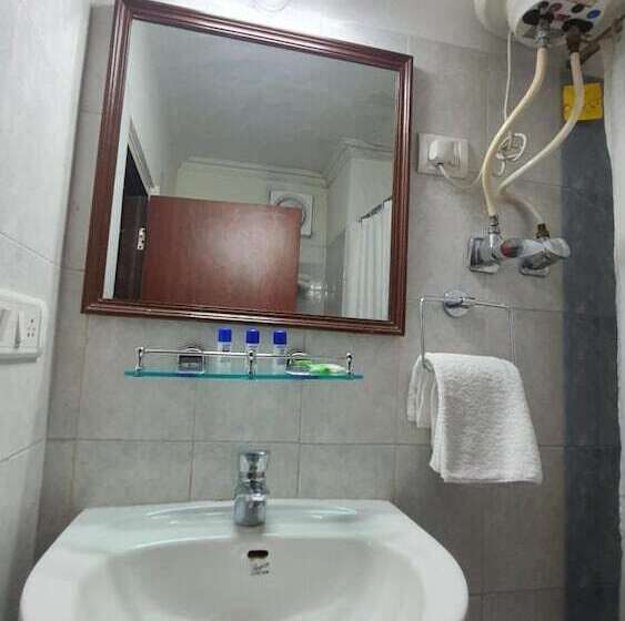 בית מלון כפרי Ywca International Guest House