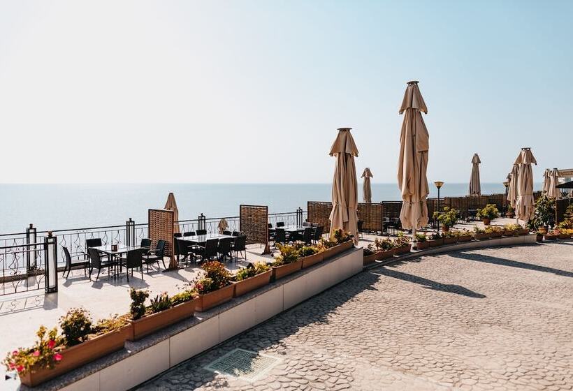 Khazar Palace Hotel & Restaurant