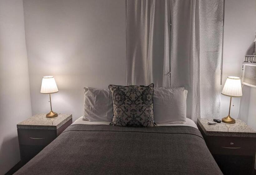 La Capitana Old San Juan Building