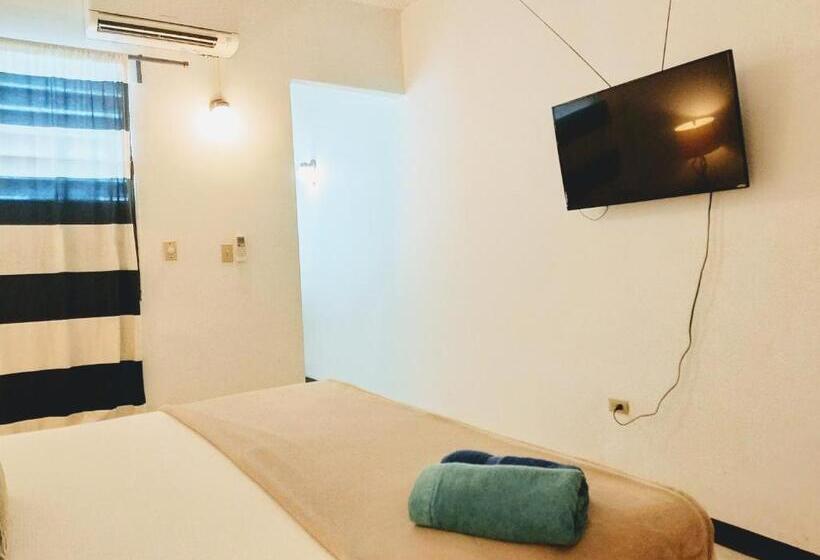 La Capitana Old San Juan Building