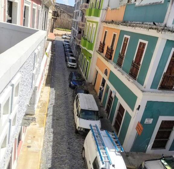 La Capitana Old San Juan Building