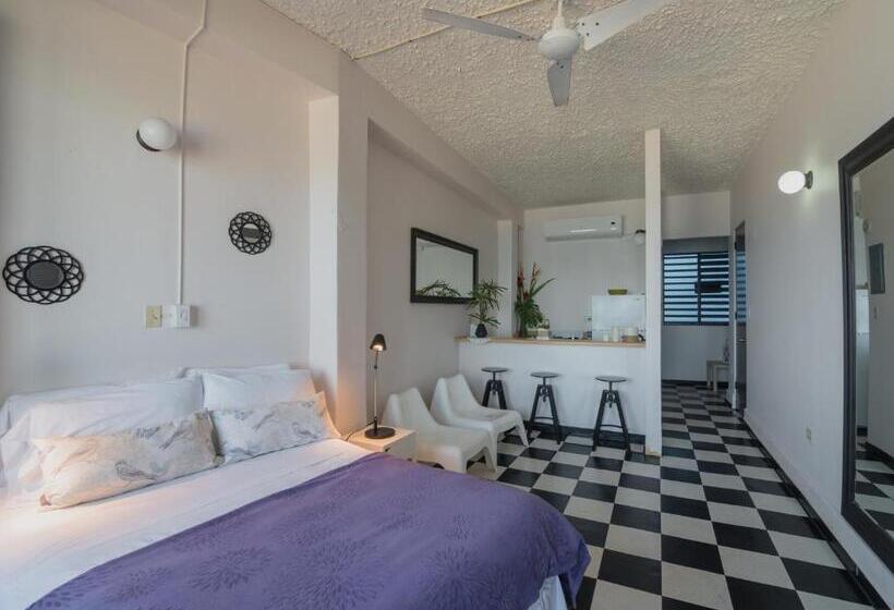 La Capitana Old San Juan Building