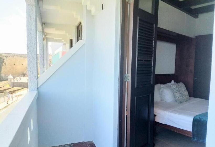 La Capitana Old San Juan Building