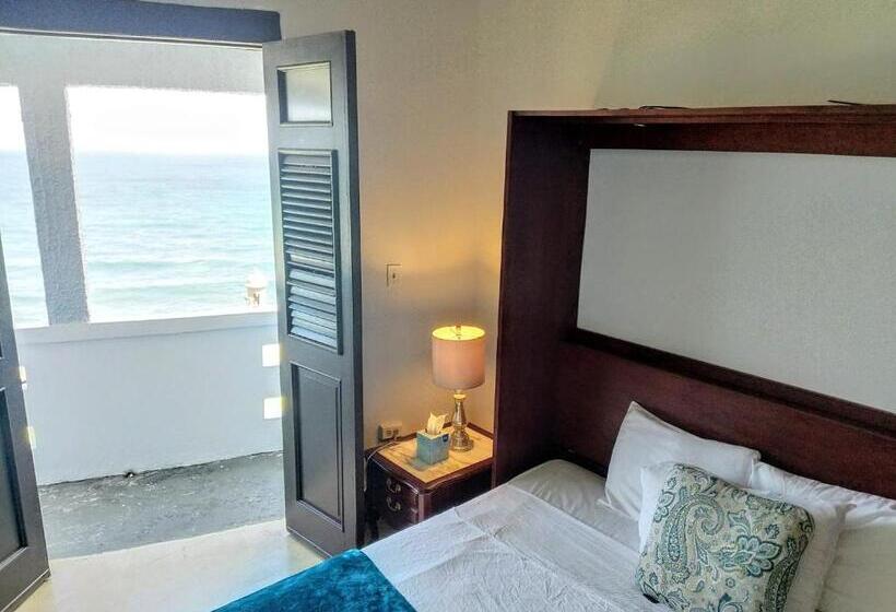 La Capitana Old San Juan Building