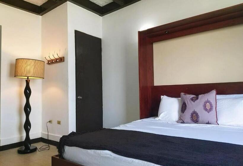 La Capitana Old San Juan Building