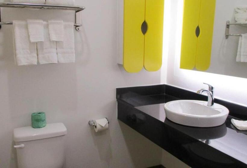 فندق على الطريق Studio 6port Allen, La  Baton Rouge I10