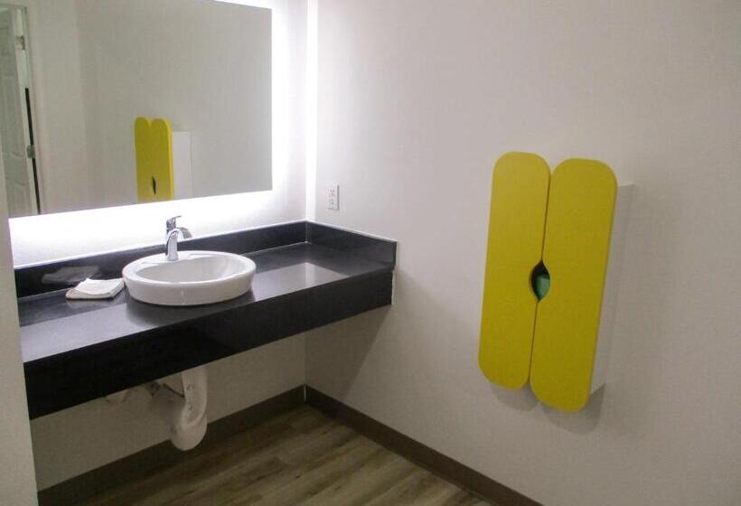 فندق على الطريق Studio 6port Allen, La  Baton Rouge I10