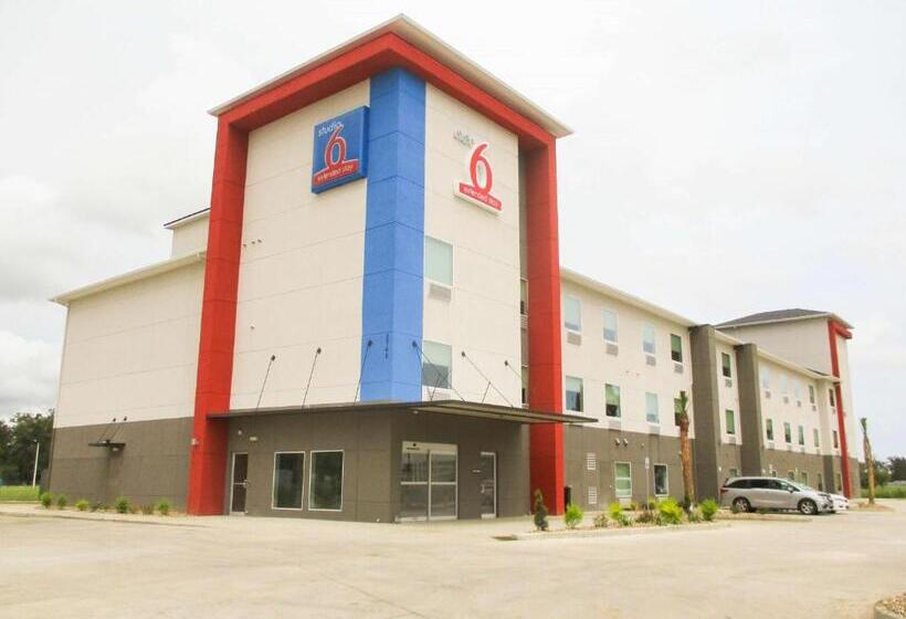 فندق على الطريق Studio 6port Allen, La  Baton Rouge I10