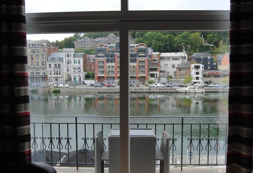 פנסיון L'inattendu Sur La Croisette Dinant Centre