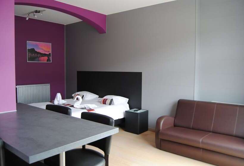 פנסיון L'inattendu Sur La Croisette Dinant Centre