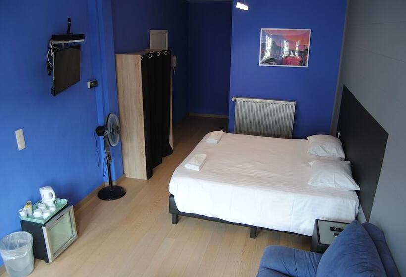 פנסיון L'inattendu Sur La Croisette Dinant Centre