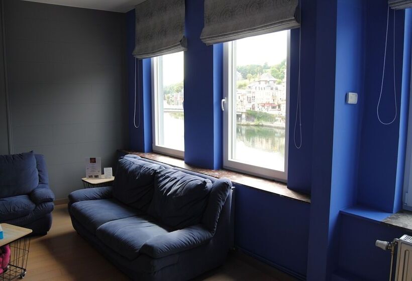 פנסיון L'inattendu Sur La Croisette Dinant Centre