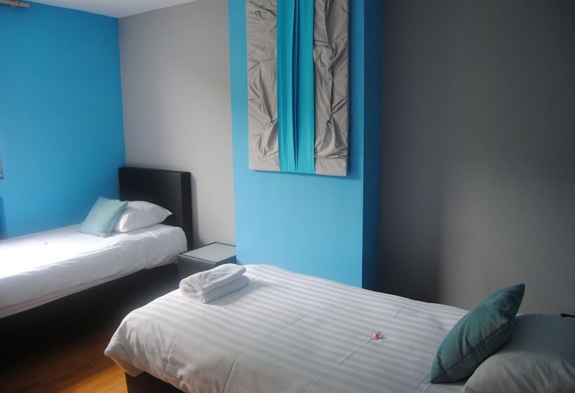 פנסיון L'inattendu Sur La Croisette Dinant Centre