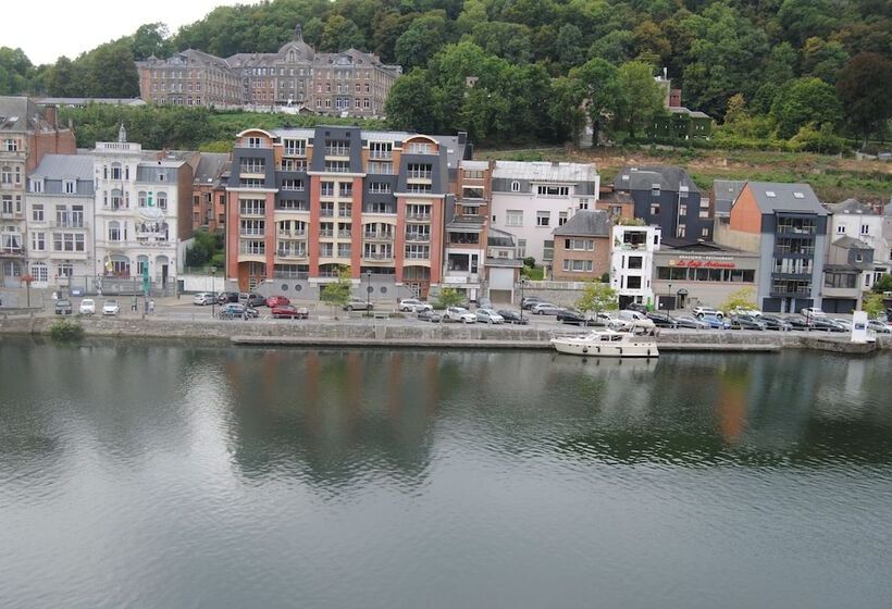 פנסיון L'inattendu Sur La Croisette Dinant Centre