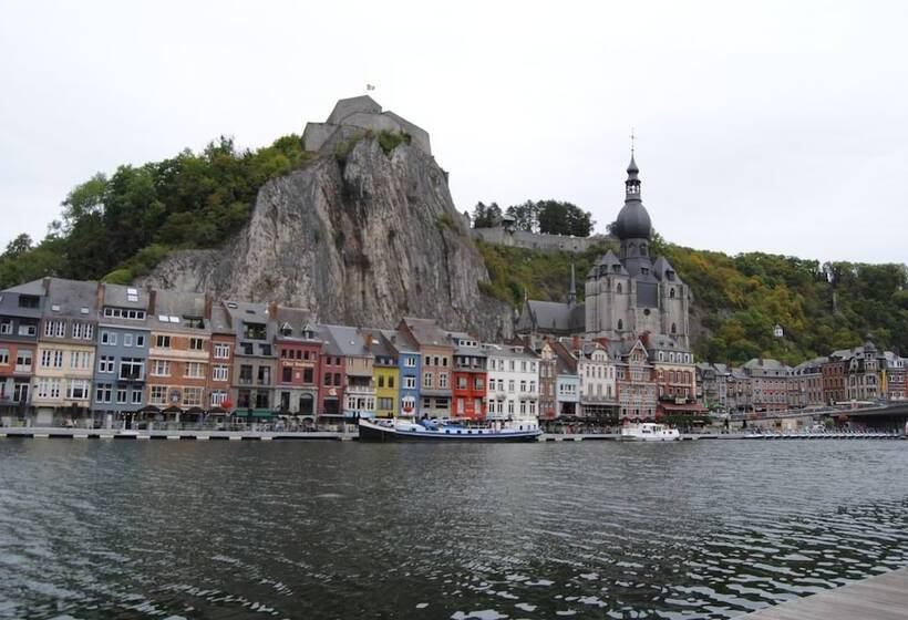 פנסיון L'inattendu Sur La Croisette Dinant Centre