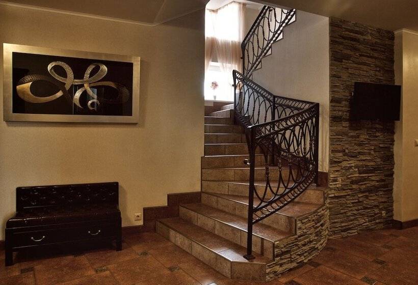 Пансион Nikolin Park Guest House