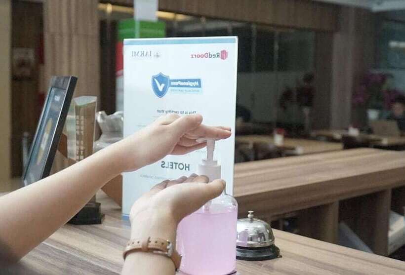 펜션 Reddoorz Near Xt Square 2