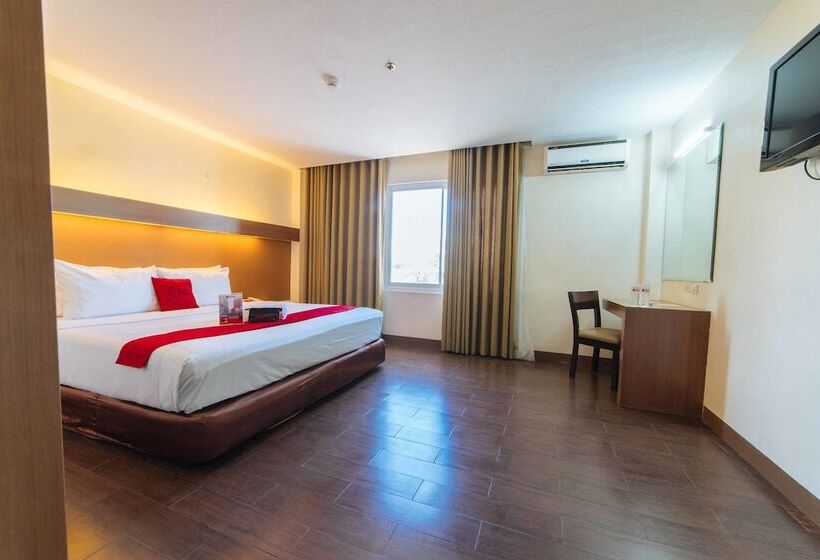 پانسیون Reddoorz Premium @ The Ritz Garden Oases