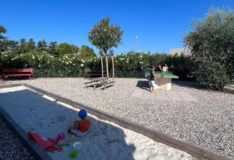 レジデンス Sisan Family Resort